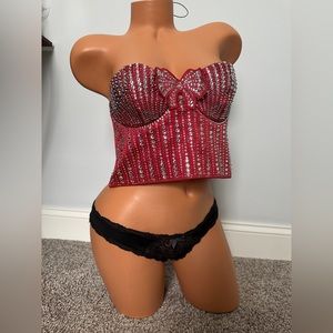 Victoria’s Secret bra